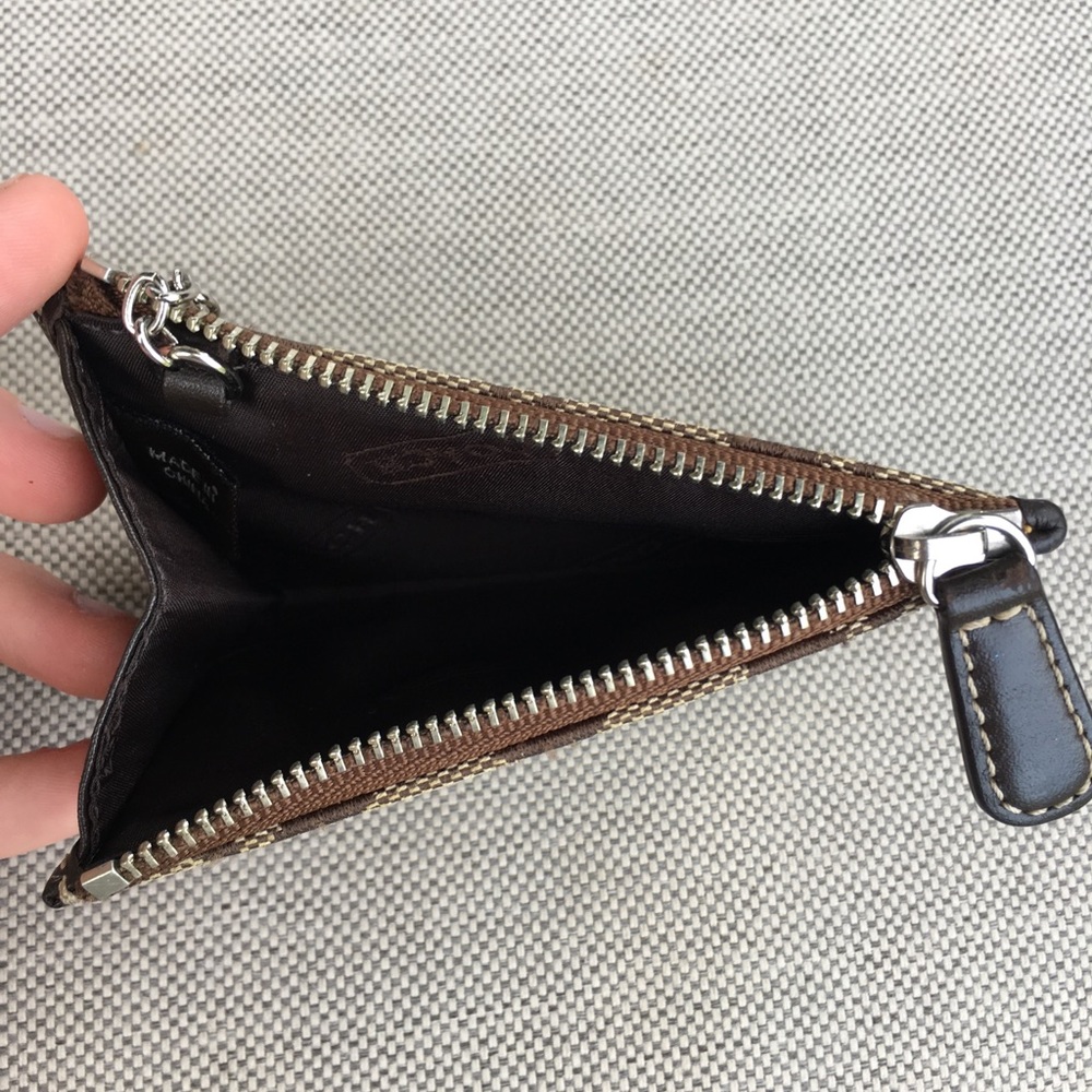 Coach ID Wallet - Picture 5 of 6